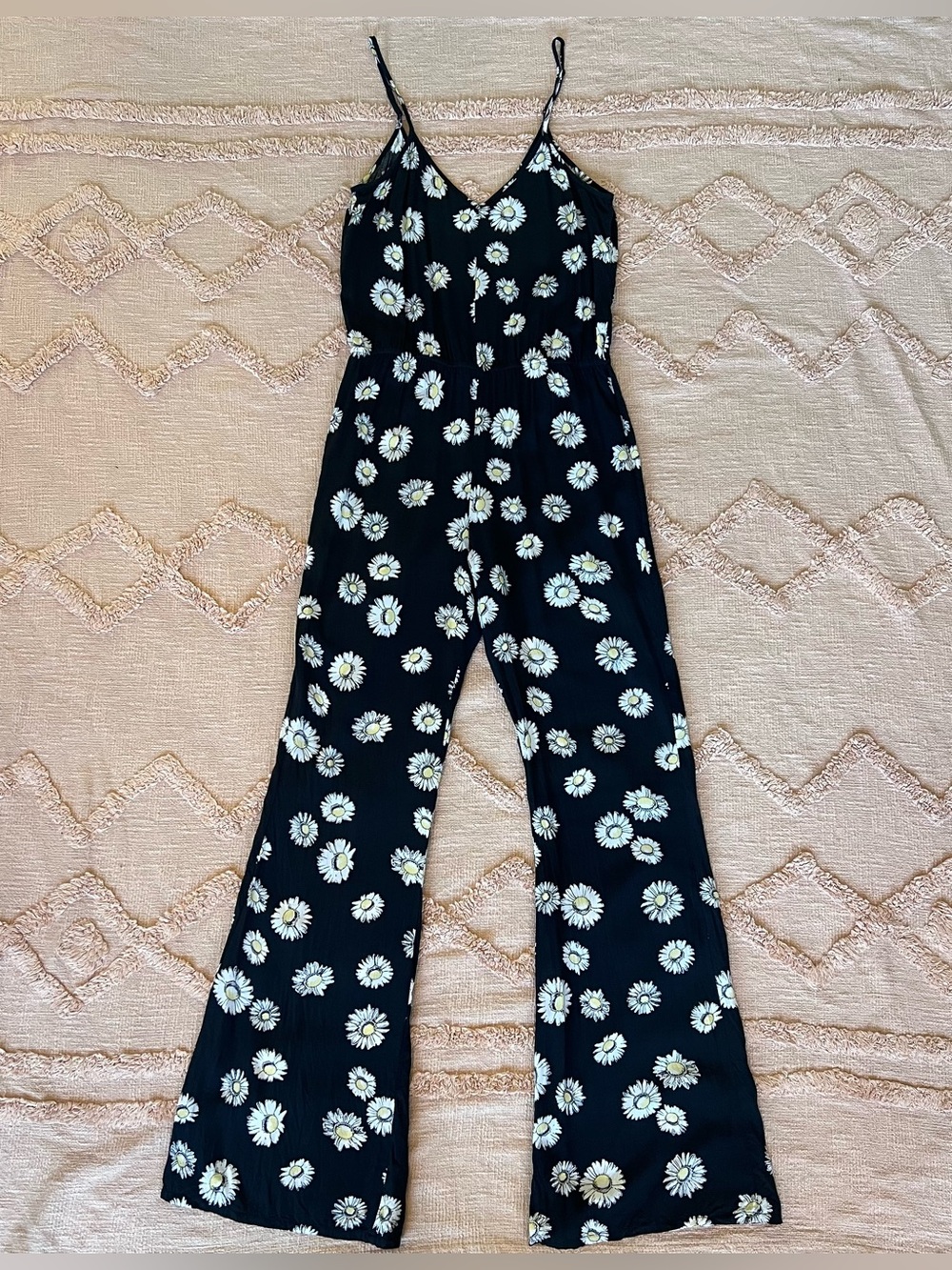Volcom Boho Daisy Print Wide Leg Jumpsuit Size M 12 Black 100% Viscose